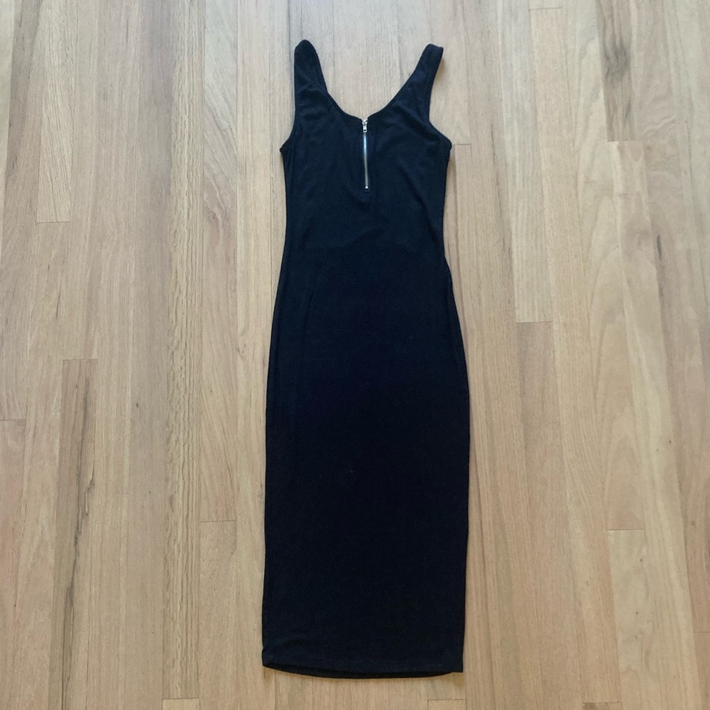 HEART HIPS 🖤 Zip Ribbed Bodycon Maxi Dress